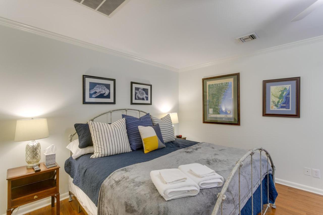 Spacious St Simons Island Vacation Rental With Pool! St. Simons Island Bagian luar foto